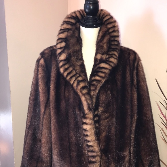 dennis basso Jackets & Blazers - ❤️ Gorgeous, Dennis Basso Faux Fur Mink coat